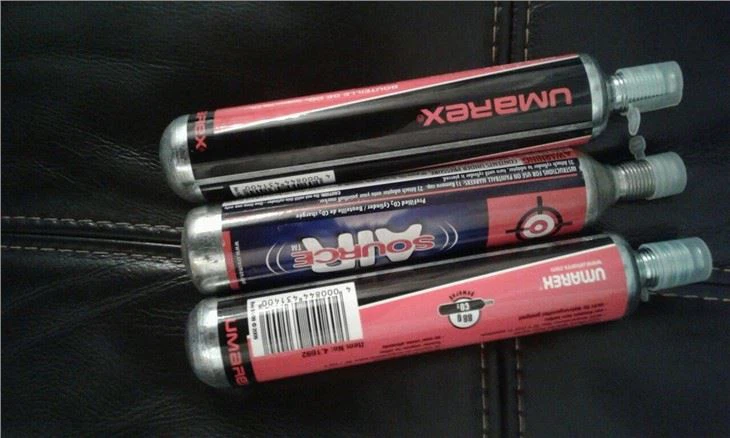 AIR RIFLE (88g) CO2 CAPSULE, CARTRIDGE ( CROSMAN Air Source )