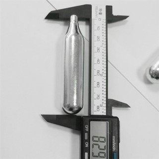 12-Gram Delling CO2 gasaflsskothylki til notkunar með loftbyssum og loftbyssum